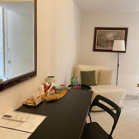 Bed & Breakfast Plebiscito Home Napoli Ngoại thất bức ảnh