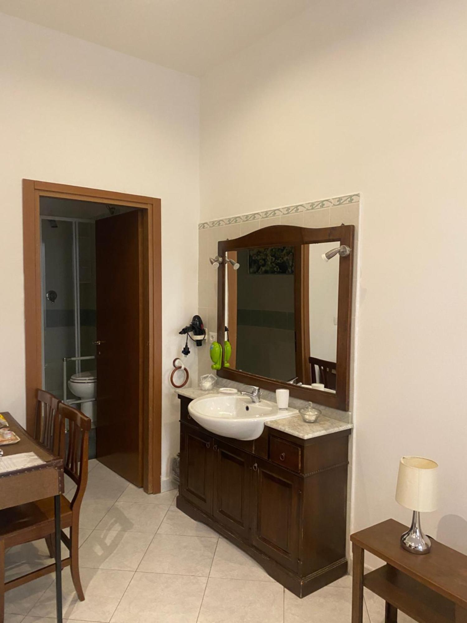 Bed & Breakfast Plebiscito Home Napoli Ngoại thất bức ảnh